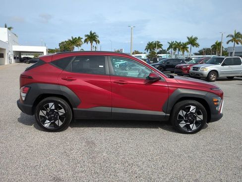 Used 2025 Hyundai Kona SEL image 4