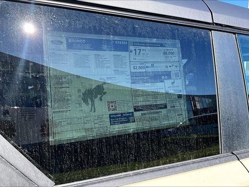 New 2026 Ford Bronco Badlands image 14