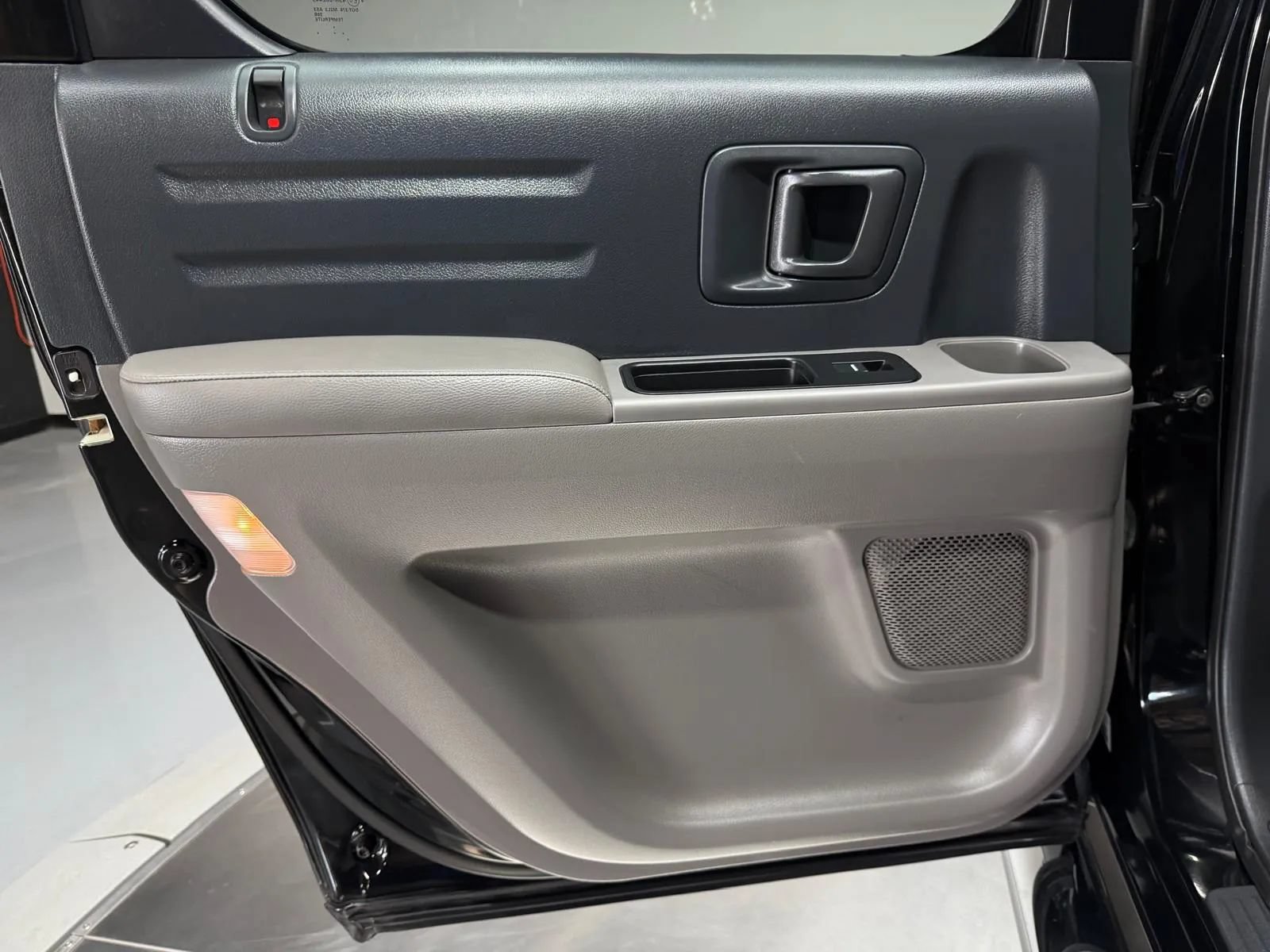 Used 2013 Honda Ridgeline RTL image 15