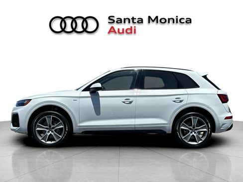 Used 2025 Audi Q5 2.0T Premium w/ Convenience Plus Package AWD/4WD image 5