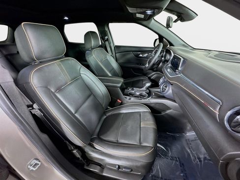 Certified 2022 Chevrolet Blazer Premier w/ Enhanced Convenience Package FWD image 30