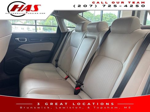 Used 2023 Honda Civic Touring image 10