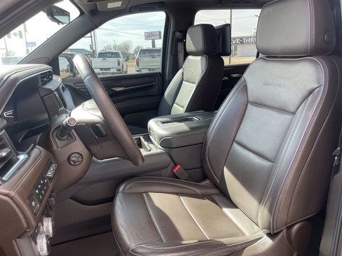 Used 2024 GMC Yukon XL Denali w/ Advanced Technology Package image 66