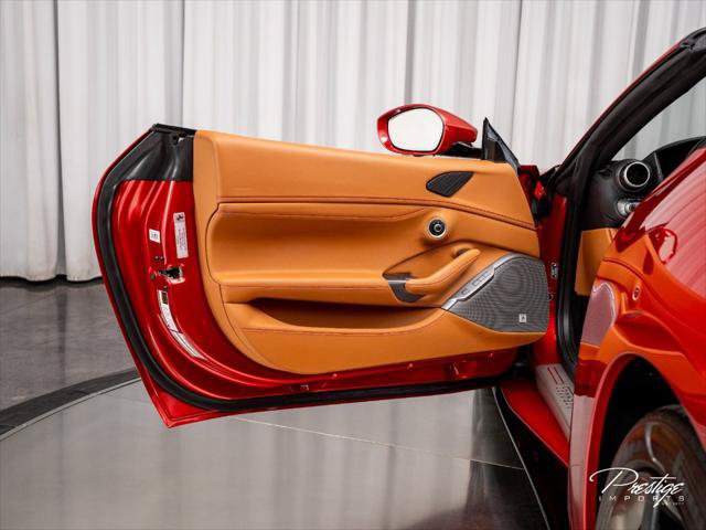 Used 2022 Ferrari Portofino M RWD image 26