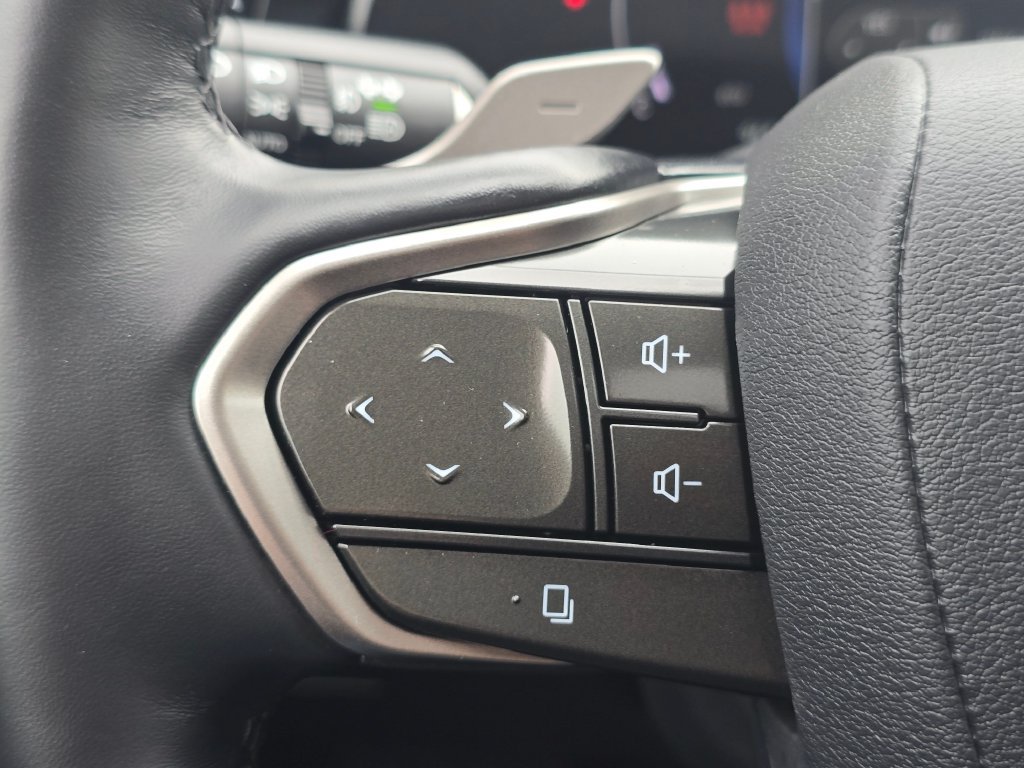 Certified 2025 Lexus NX 350h AWD w/ Accessory Package (2T) image 17