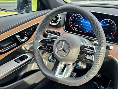 New 2026 Mercedes-Benz CLE 53 AMG 4MATIC Coupe image 25