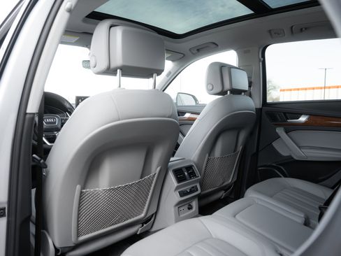 Certified 2022 Audi Q5 2.0T Premium Plus image 26
