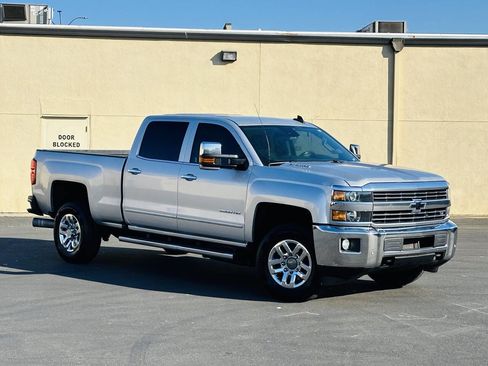 Used 2016 Chevrolet Silverado 2500 LTZ w/ Duramax Plus Package image 2