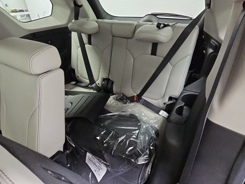New 2026 Honda Pilot EX-L image 32