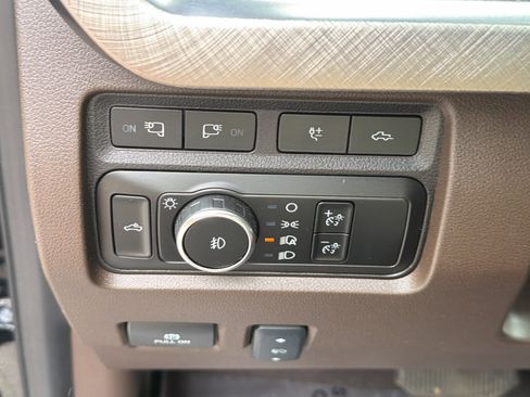 Used 2024 Ford F250 King Ranch w/ Chrome Package AWD/4WD image 26