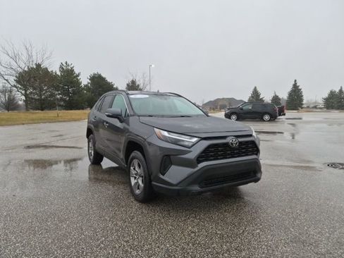 Used 2024 Toyota RAV4 XLE image 3