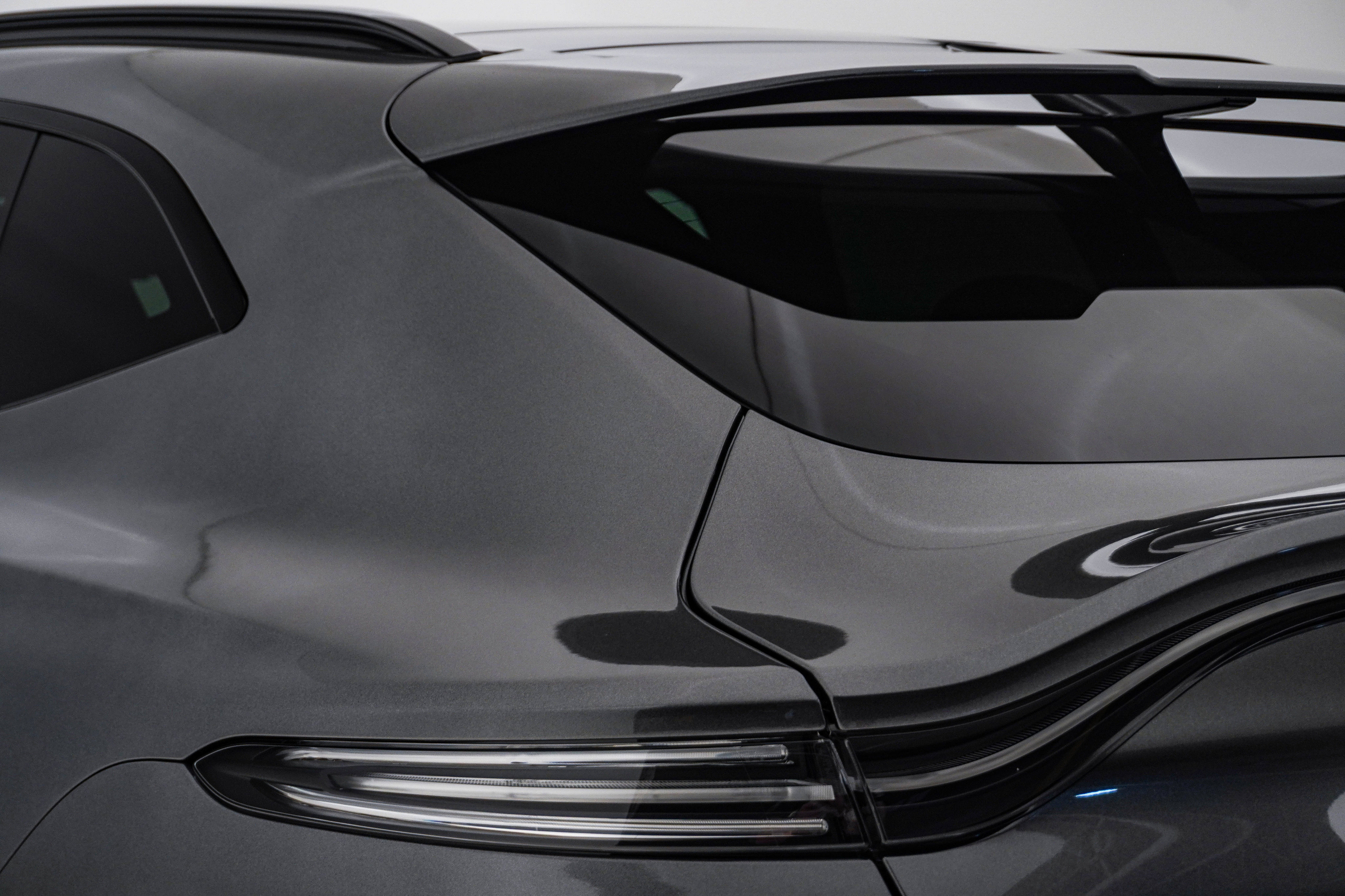 Used 2026 Aston Martin DBX 707 AWD/4WD image 13