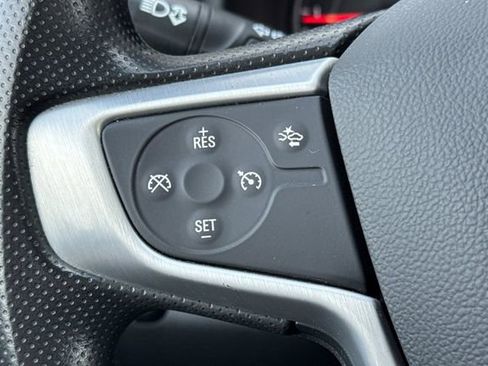 Used 2022 GMC Terrain SLE image 36