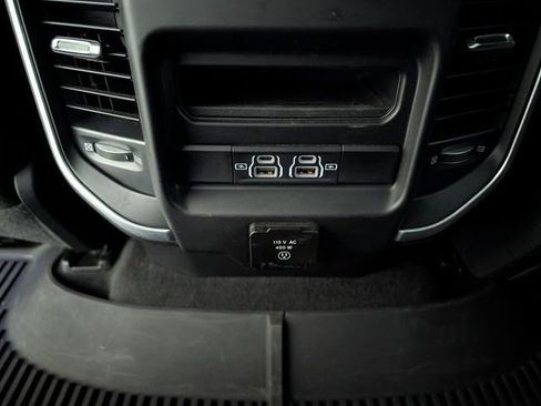 Used 2022 RAM 1500 Big Horn image 11