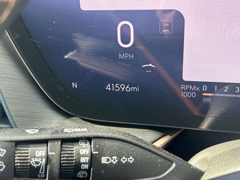 Used 2024 Buick Envision Sport Touring image 41