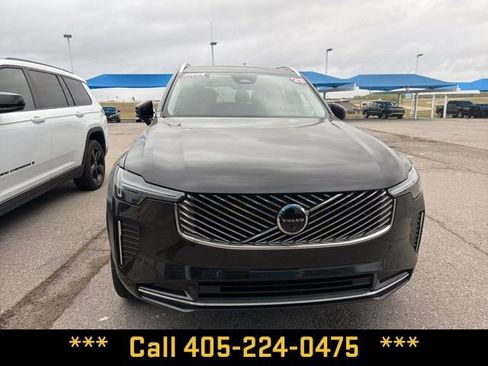 Used 2025 Volvo XC90 B6 Plus AWD/4WD image 9