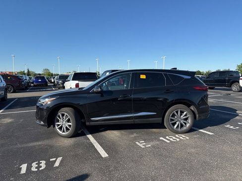 Used 2023 Acura RDX AWD w/ Technology Package image 4