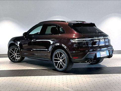 New 2026 Porsche Macan image 3