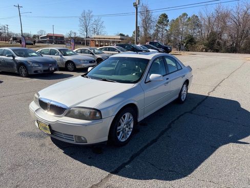 Used 2004 Lincoln LS image 2