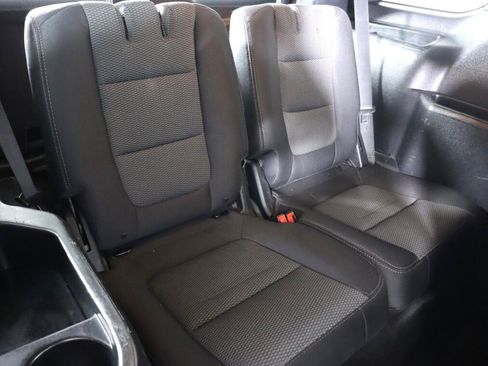 Used 2018 Ford Explorer XLT w/ Equipment Group 201A AWD/4WD image 44
