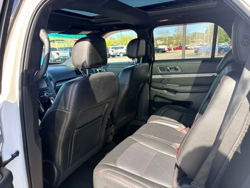 Used 2016 Ford Explorer Sport AWD/4WD image 18