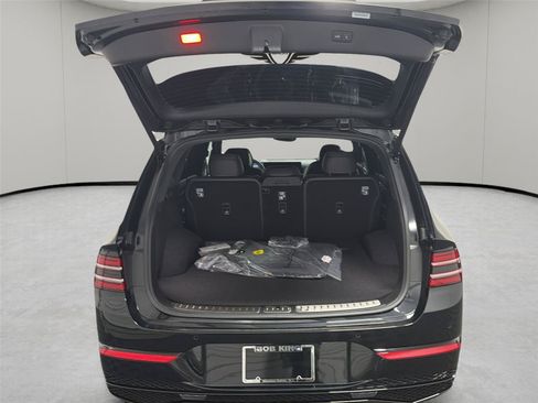 New 2026 Genesis GV80 3.5T Prestige AWD/4WD image 12