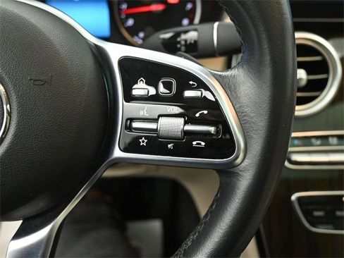 Used 2020 Mercedes-Benz C 300 Sedan image 17