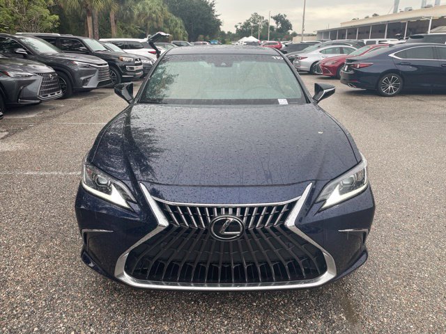 Used 2025 Lexus ES 350 w/ Premium Package FWD image 6