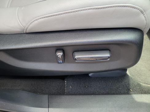 Used 2018 Honda CR-V EX-L image 19