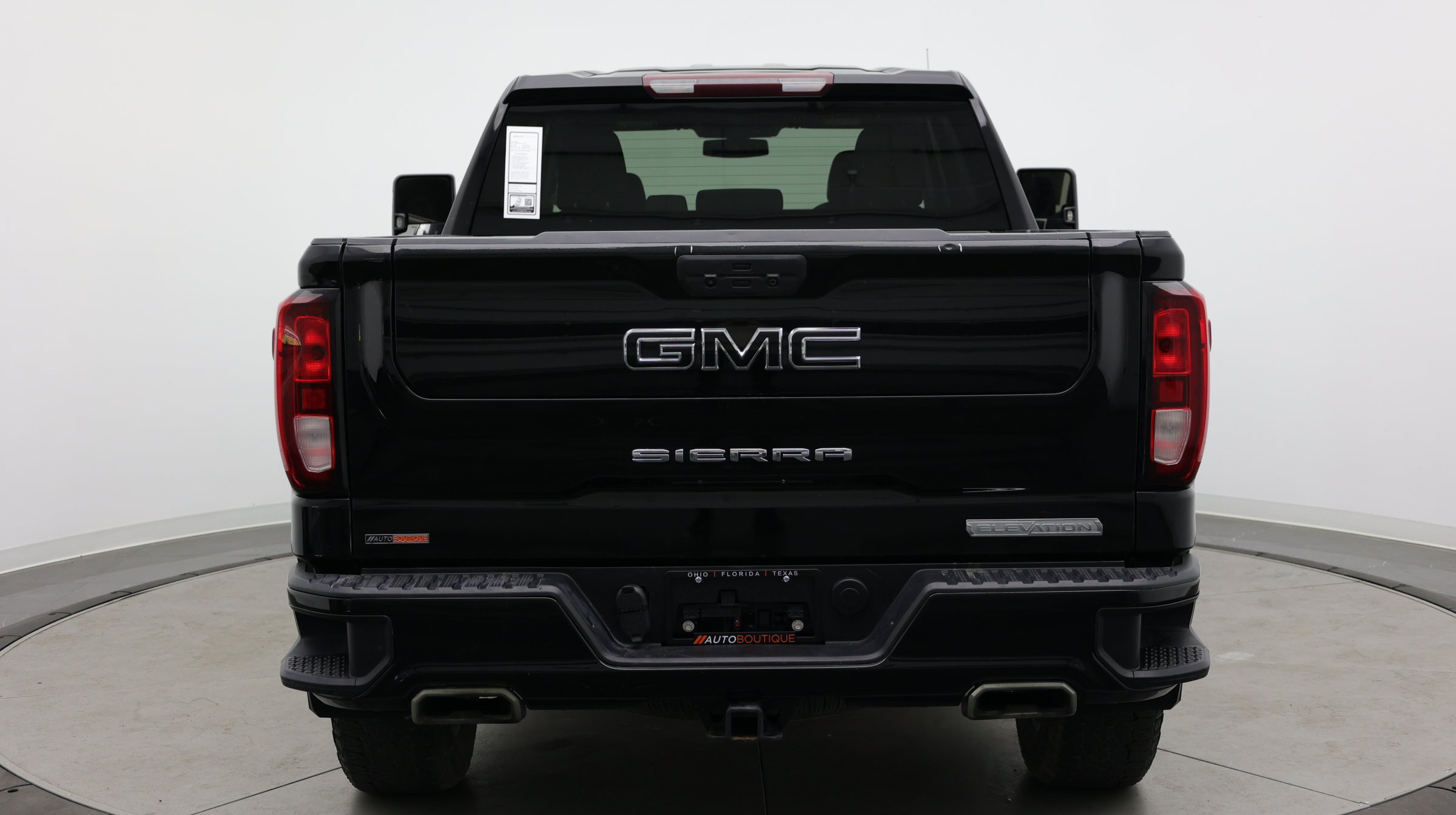 Used 2022 GMC Sierra 1500 Elevation w/ X31 Off-Road Package AWD/4WD image 4