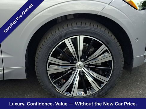 Certified 2023 Volvo XC60 B5 Plus w/ Climate Package AWD/4WD image 9
