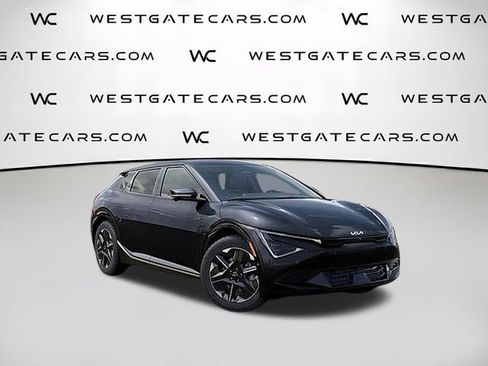 Used 2025 Kia EV6 Wind RWD image 16