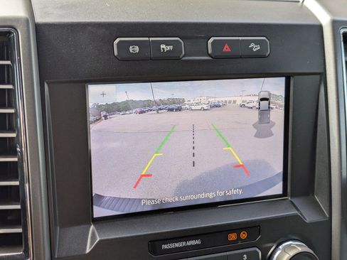 Certified 2022 Ford F250 XLT w/ XLT Premium Package image 20