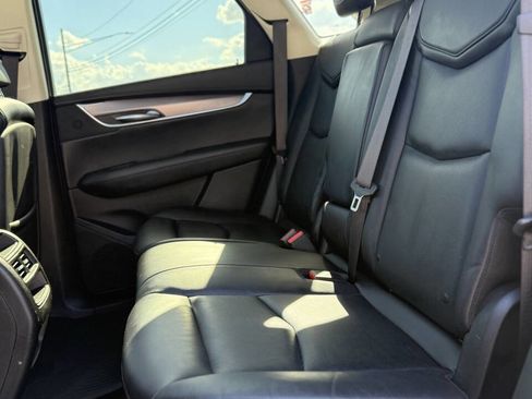 Used 2017 Cadillac XT5 Luxury w/ Driver Awareness Package image 13