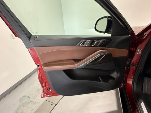 Used 2022 BMW X6 xDrive40i AWD/4WD image 17