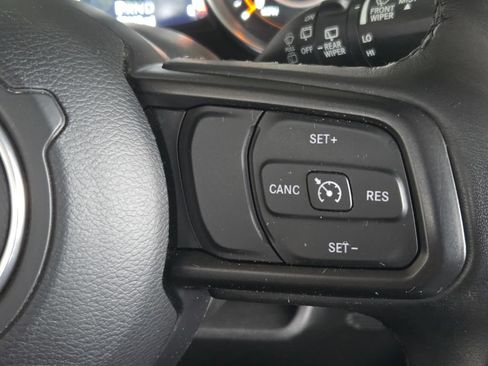 Certified 2022 Jeep Wrangler Unlimited Sport AWD/4WD image 8