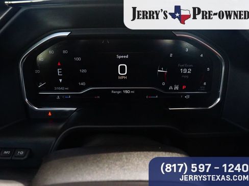Used 2024 GMC Sierra 1500 AT4 w/ Technology Package AWD/4WD image 11