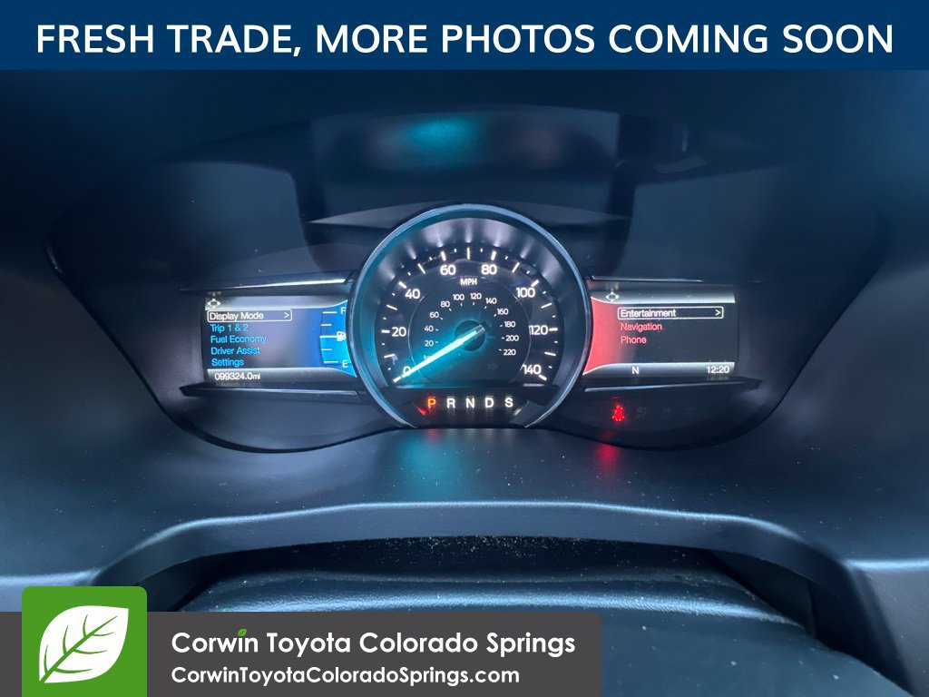 Used 2018 Ford Explorer XLT w/ Equipment Group 202A AWD/4WD image 16