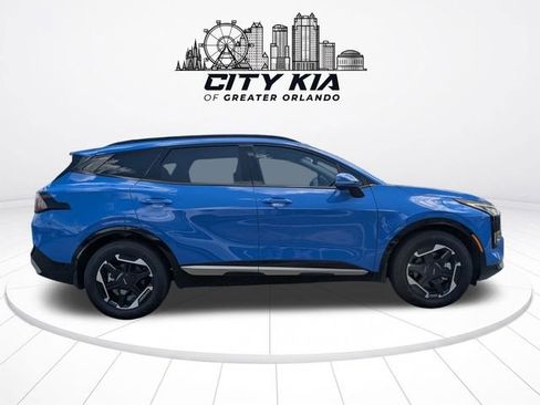 New 2026 Kia Sportage SX FWD image 6