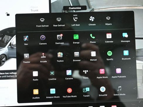 Used 2018 Tesla Model 3 Long Range image 29