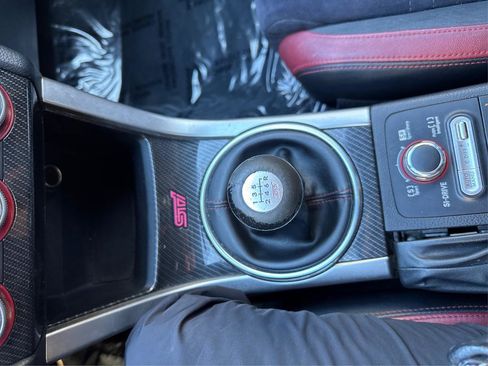 Used 2015 Subaru WRX STI image 29