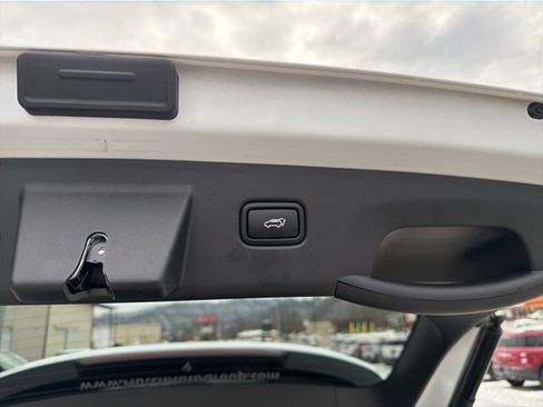 Used 2025 Hyundai Tucson Blue image 14