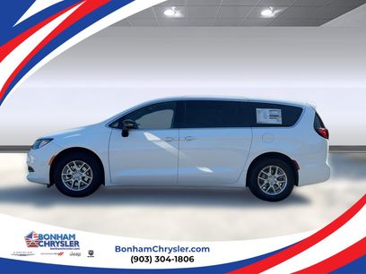 New 2026 Chrysler Voyager LX