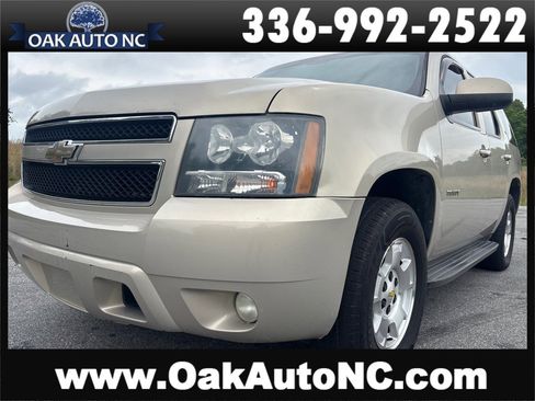 Used 2010 Chevrolet Tahoe LT RWD image 1