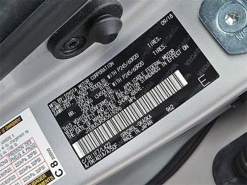 Used 2019 Toyota 4Runner Limited image 40