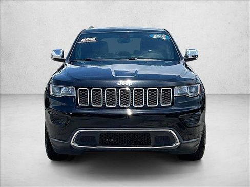 Used 2019 Jeep Grand Cherokee Limited RWD image 3