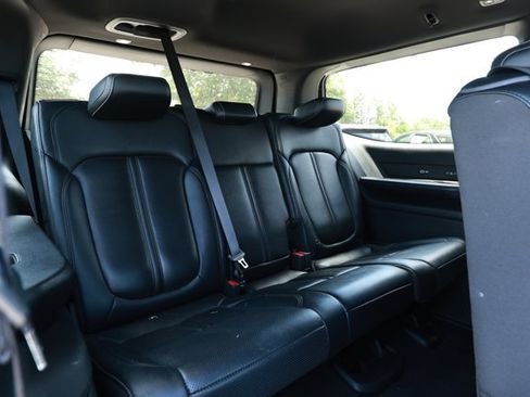 Used 2022 Jeep Wagoneer Series III AWD/4WD image 34