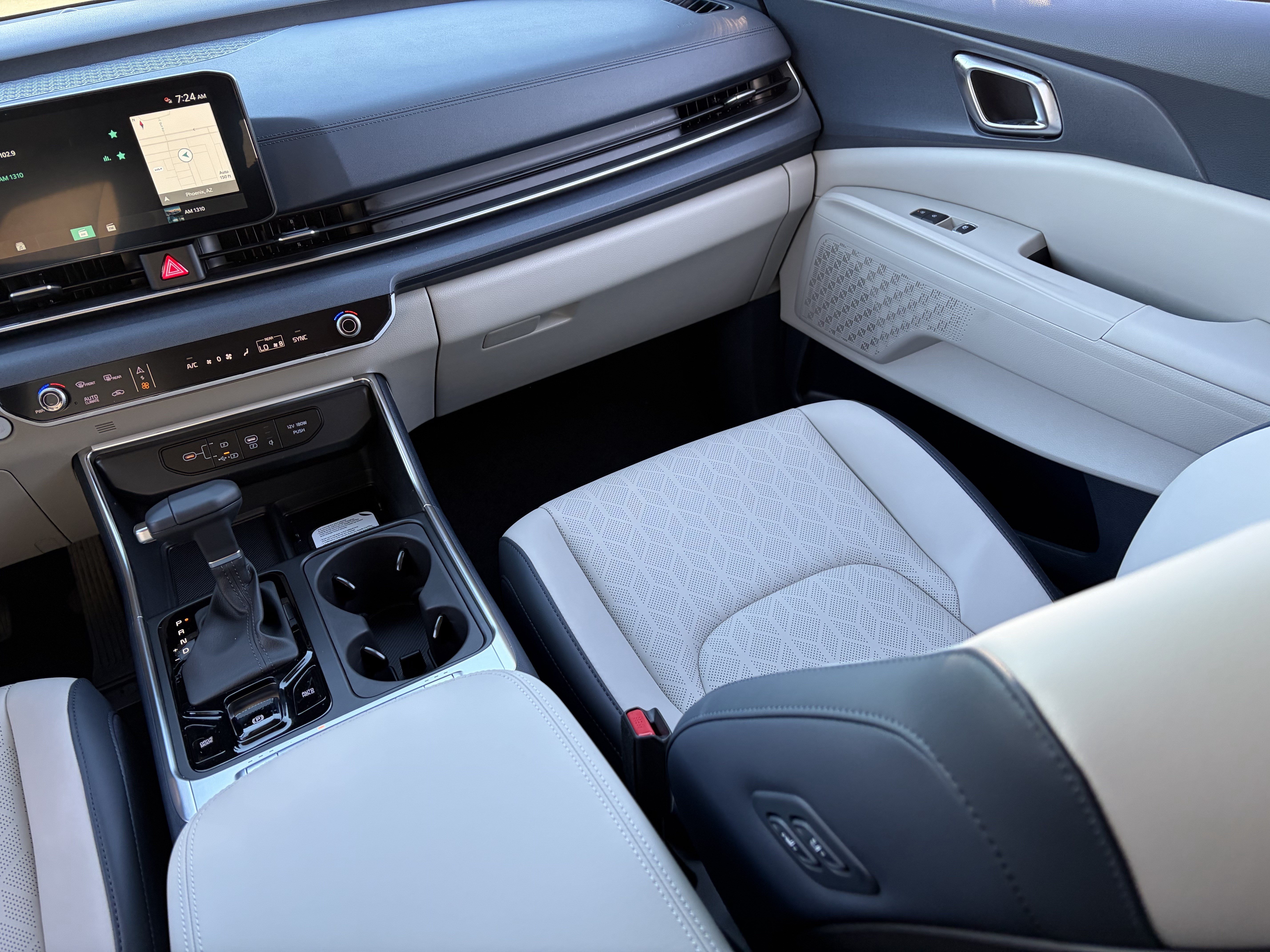 New 2026 Kia Carnival EX FWD image 14