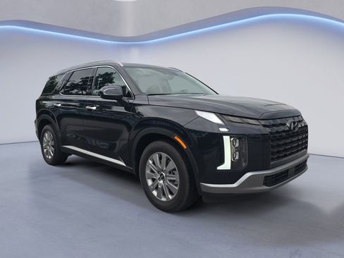 Used 2025 Hyundai Palisade SEL FWD image 7