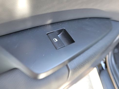 Used 2026 Kia Sportage EX w/ EX Panorama Roof Package FWD image 15